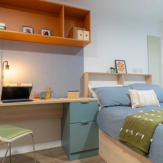 Gold Studio - Image 1