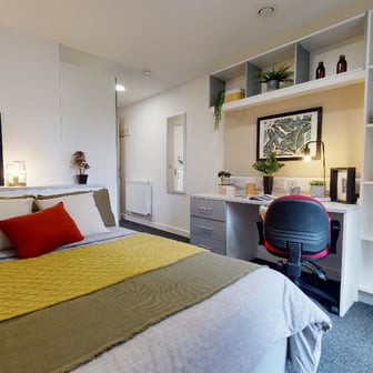 Copper En Suite - Image 1