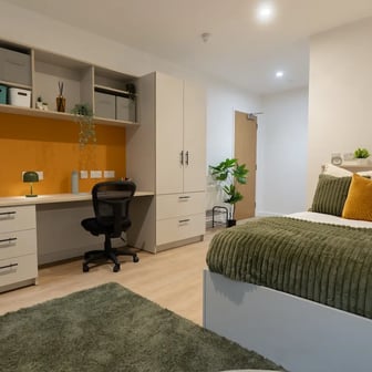 Premium Plus Ensuite - Image 1