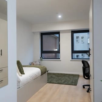 Premium Plus Ensuite - Image 7