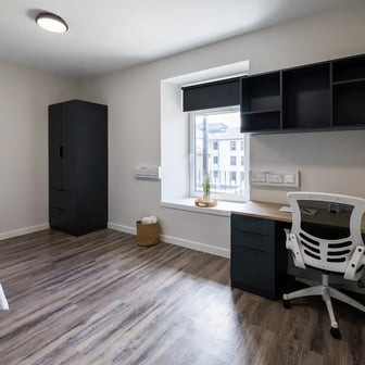 Standard Plus 2 Bed - Image 1