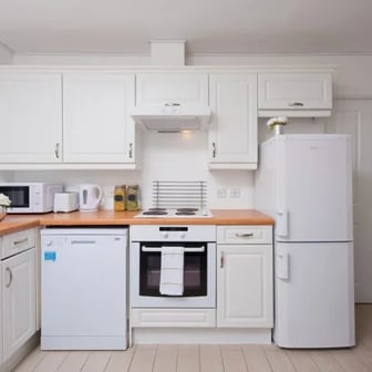 2 Bed With Study - Image 5