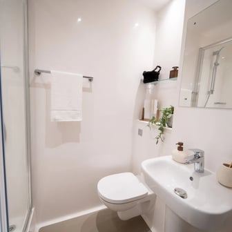 Grande 1 Bed Apartment - Dual Occupancy - PPPW - Image 2