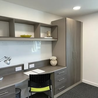 Premier En-suite - Image 1