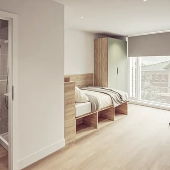 8 Bed Standard Ensuite - Image 3