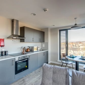 Gold Two Bed Ensuite - Image 2