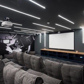 Gold Two Bed Ensuite - Image 4