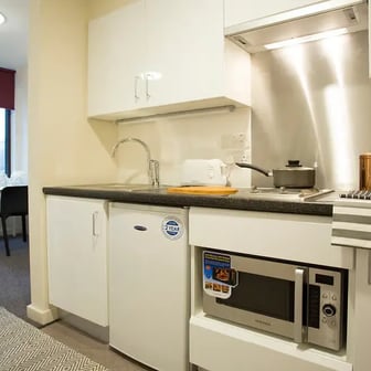 Standard Studio Plus - Image 1