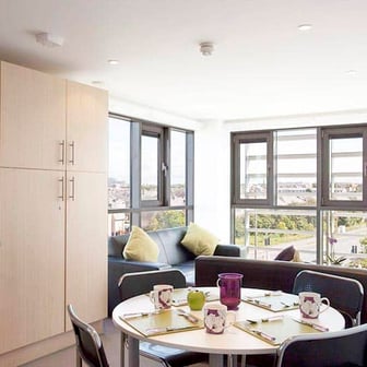 Classic Ensuite - Image 2