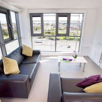 Classic Ensuite - Image 4