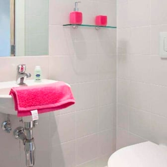 Classic Ensuite - Image 7