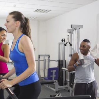 En Suite bedrooms - Image 8