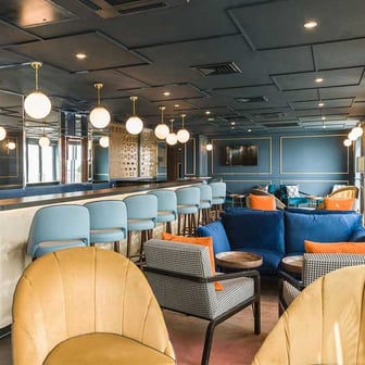 Classic Ensuite - Image 11