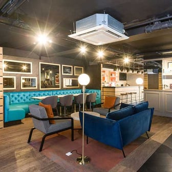 Classic Ensuite - Image 12