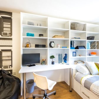 Gold Ensuite - Image 2