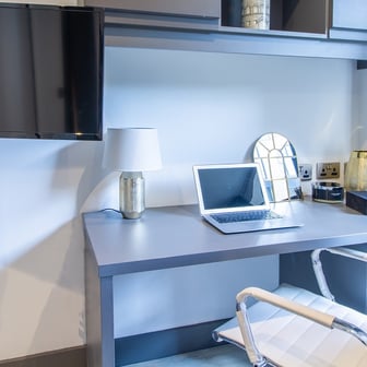 Classic 2 Bed Apartment - Image 3