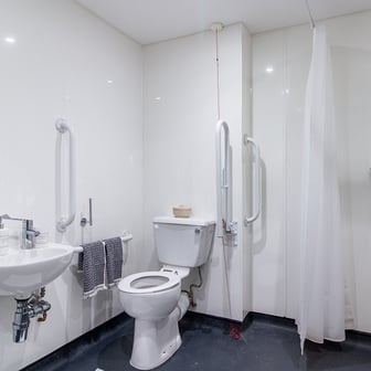 Super Deluxe Studio - Image 9