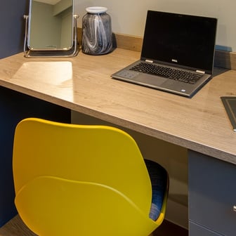 Deluxe Studio - Image 7