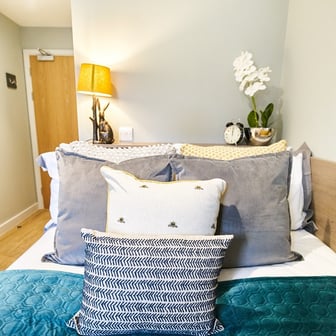 Classic 5 Bed Ensuite - Image 1