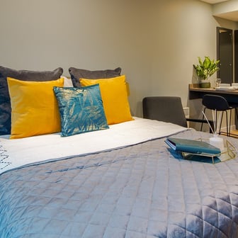 Deluxe Studio - Image 2