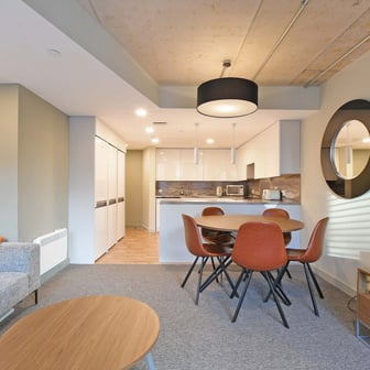 Silver En-suite - Image 12