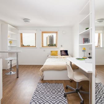 Platinum Studio - Image 3