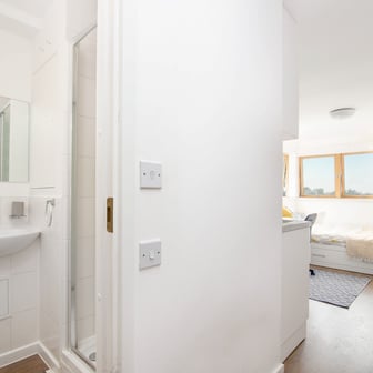 Platinum Studio - Image 5