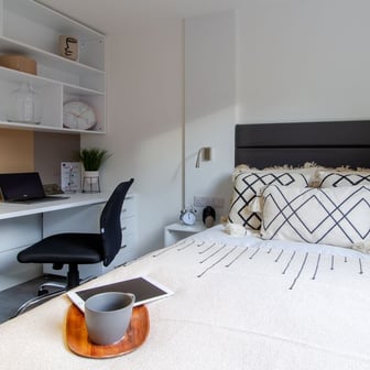 Classic Studio - Image 2