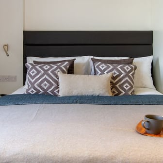 Premium Double Studio Plus - Image 3