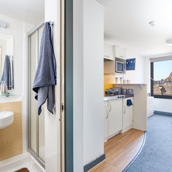 Silver Studio - Image 9