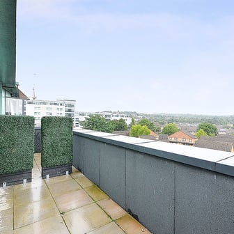 Super Deluxe Double Studio - Image 2