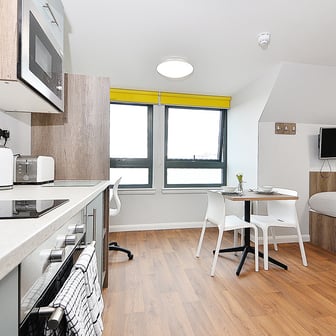 Silver Studio - Image 2