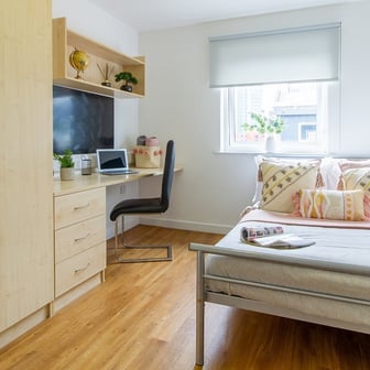 Silver Ensuite - Image 1