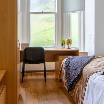 Silver Plus Ensuite - Image 1