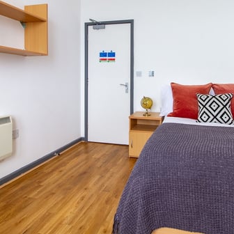 Bronze Ensuite - Image 2