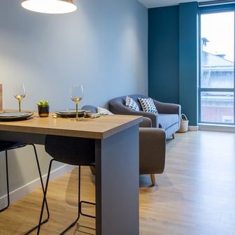 Premium 1 Bedroom Apartment - Image 3