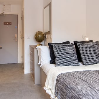 Classic Studio - Image 1