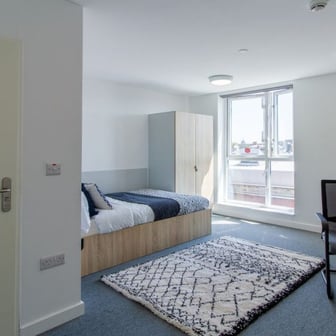 XL Classic Ensuite - Image 1