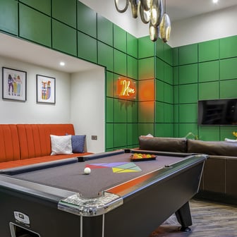 Elegance Apartment - Image 8