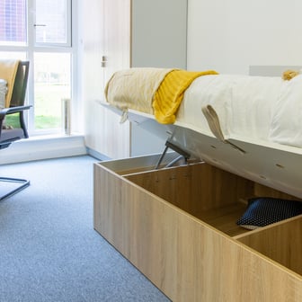 Large Premium Ensuite - Image 2