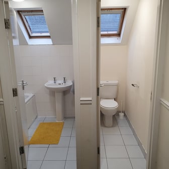 Bronze Non Ensuite - Image 6