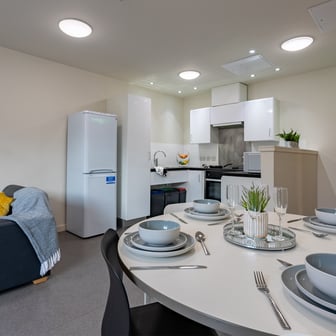 2 Bedroom Apartment - Image 1