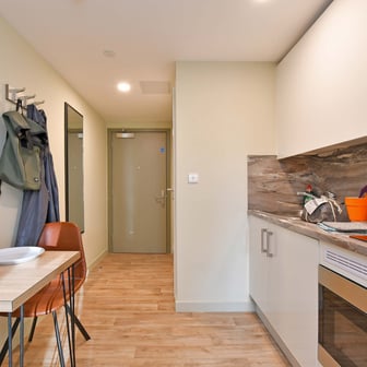 Platinum Studio - Image 6