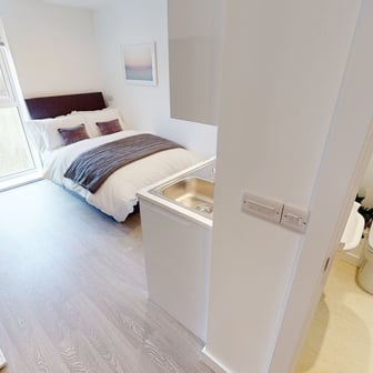 Classic Plus Studio - Image 4