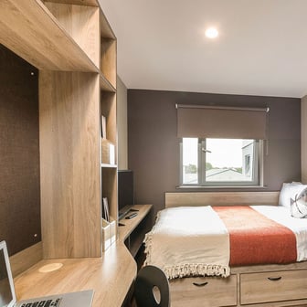 Classic Ensuite - Image 1