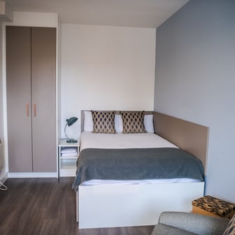 Classic Studio - Image 1