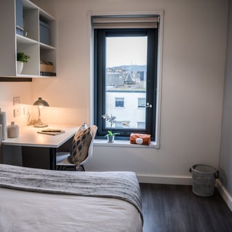 4 Bed Ensuite - Image 2