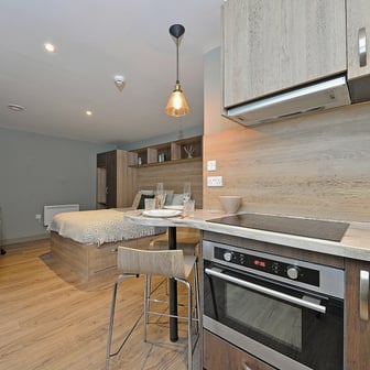 Luxury Studio - Image 2