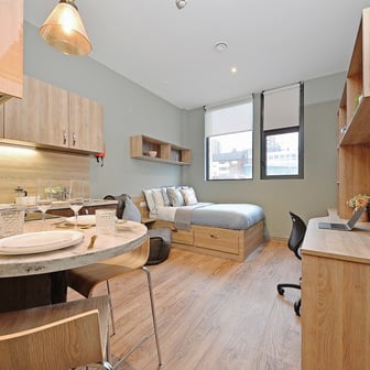 Premium Studio - Image 2