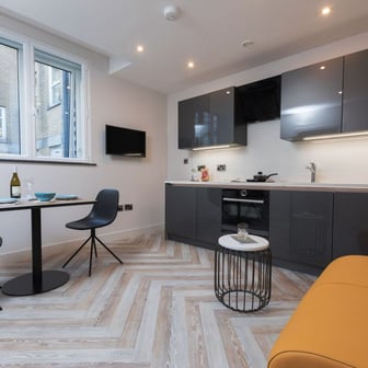 Gold One Bed Apartment - Image 1